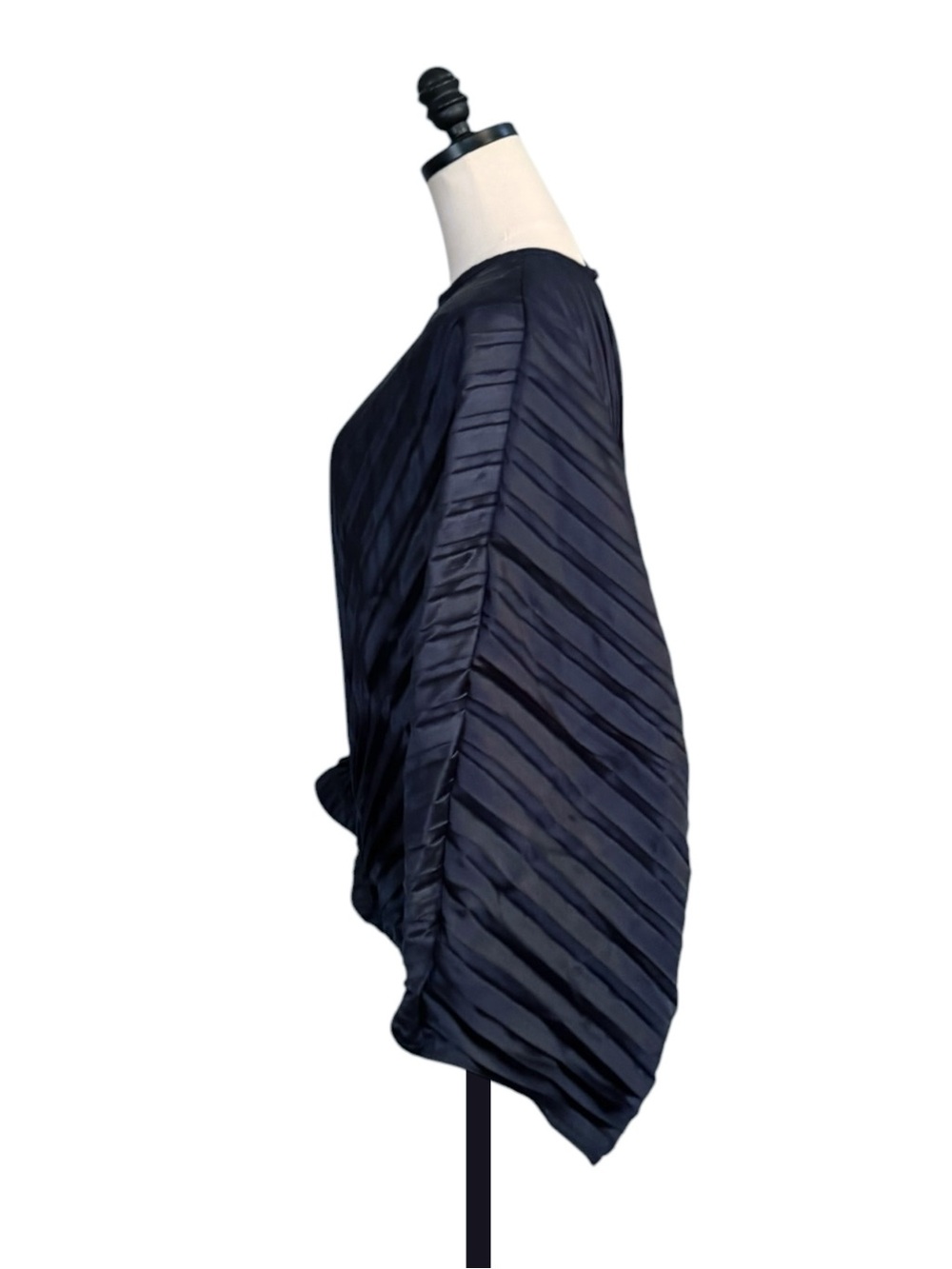 Anthropologie Nikasha Pleated Blouse in Navy Blue | XL NWT - Picture 6 of 11
